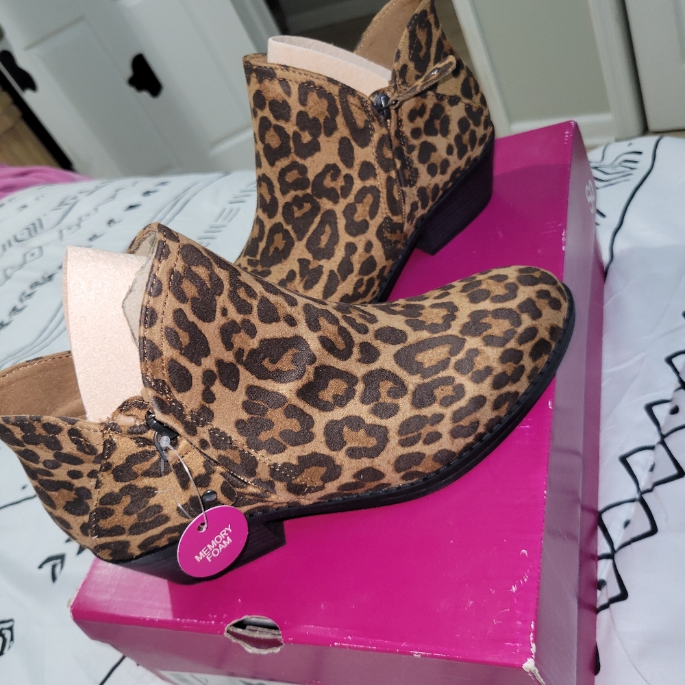 Leopard Shoes